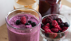 Image of the Berry Chocolate Shake recipe, finsihed
